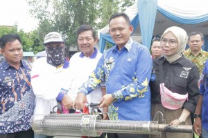 DPC Partai Demokrat Pringsewu Gelar Bakti Sosial Dan Pentas Kesenian