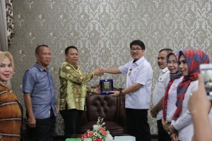 DPRD Tapin Kalsel Contoh Lampung, Bentuk Badan Layanan Pengadaan Barang dan Jasa