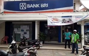 Nasabah  Bank BRI  Unit Sukoharjo Keluhkan Pelayanan