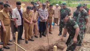 Peletakan Batu Pertama Pembangunan Kantor Apdesi dan Koramil Ambarawa