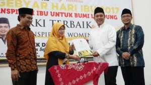 Dukung Peran Perempuan, Mustafa Dan BPKK PKS Lampung Teken Kontrak Politik