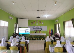 Kejari Pesawaran Gelar JMS Di SMPN I Gedong Tataan