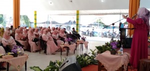 Halalbilhalal Dharma Wanita Persatuan Kabupaten Pringsewu Hadirkan Ustadzah Alma Indosiar