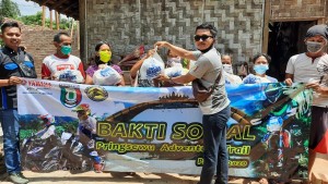 Pringsewu Aventure Trail Gelar Bhakti Sosial.