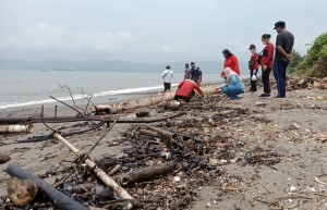DLH Pemprov Lampung Selidiki Limbah di Teluk Semaka