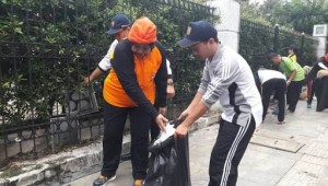 Pegawai ASN Dan Pelajar Pringsewu Gelar Aksi Pungut Sampah