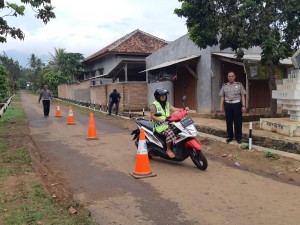 Satlantas Polres Pesawaran Gelar Giat Dikmas Lantas Masuk Desa