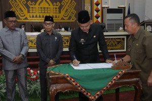 Perda APBD-P Pringsewu 2019 Disahkan