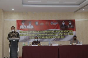 Sosialisasi Penguatan Dukungan, Komitmen & Monitoring Vaksinasi Covid-19 TNI-Polri Di Pringsewu.