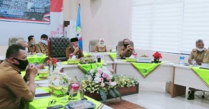 Bupati Pringsewu Ikuti Acara Penandatanganan PKS Kemitraan PMA-PMDN Dengan UMKM