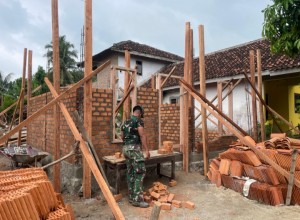 TMMD: TNI Dan Warga Tanjung Rejo Pesawaran Bangun RTLH