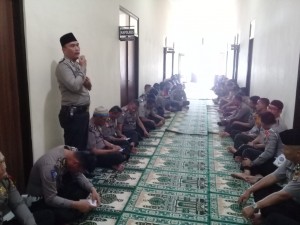 Bentuk Karakter Personil Humanis, Polres Pesawaran Gelar Kegiatan Binrohtal