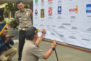 Polres Tulang Bawang dan Parpol Deklarasikan Pemilu 2019 Damai