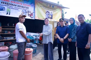 PKDL Lampung Serahkan Bantuan Sosial Kepada Warga Gadingrejo
