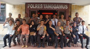 Anggota DPR-RI Taufik Basari, Kunjungi Polres Tanggamus.