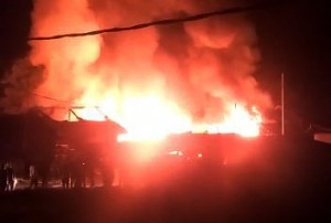 Polsek Rawa Jitu Selatan Identifikasi dan Olah TKP Peristiwa Kebakaran Pasar