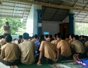 Hadapi Ujian Kelulusan, SMKN1 Gedong Tataan Gelar Doa Bersama