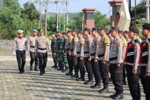 Ratusan Personel Gabungan Amankan Debat Kedua Pilkada Pringsewu