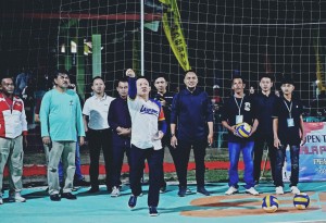 Marindo Kurniawan Buka Turnamen Bola Voli Piala Pj.Bupati Pringsewu 2024