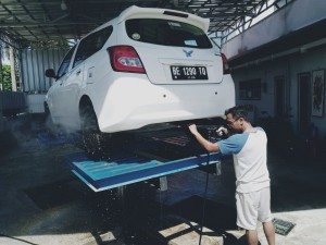 Pertama, Cuci Kendaraan Tanpa Sentuh di Samudra Auto Wash