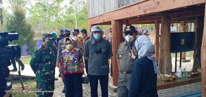 Gubernur Lampung Tinjau Alat Thermal Therapy Covid-19  Di  Tuba Barat.