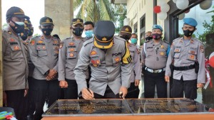 Kapolres Tanggamus Resmikan Dua Gedung Baru Polsek.