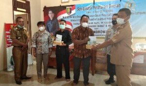 Budhi Condrowati Sosper Rembug Desa di Gunung Terang